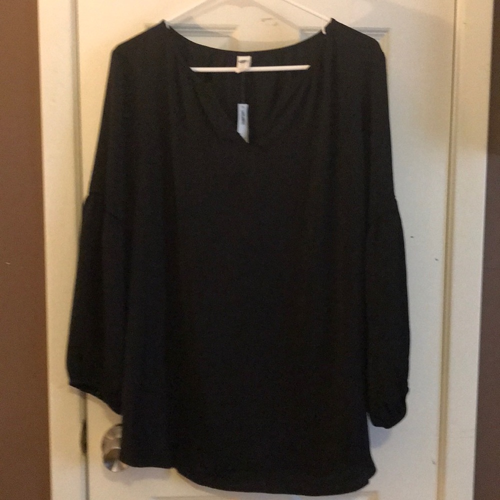 Old Navy Silky Blouse. Black. SZ1X